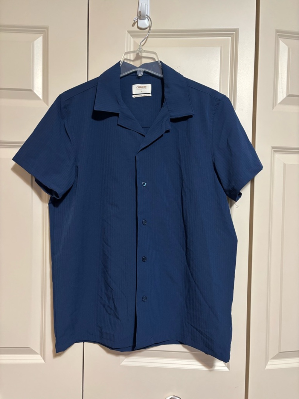 NWOT Cabana Lifestyle Men's Short-Sleeve Button-Down Navy beach house collection